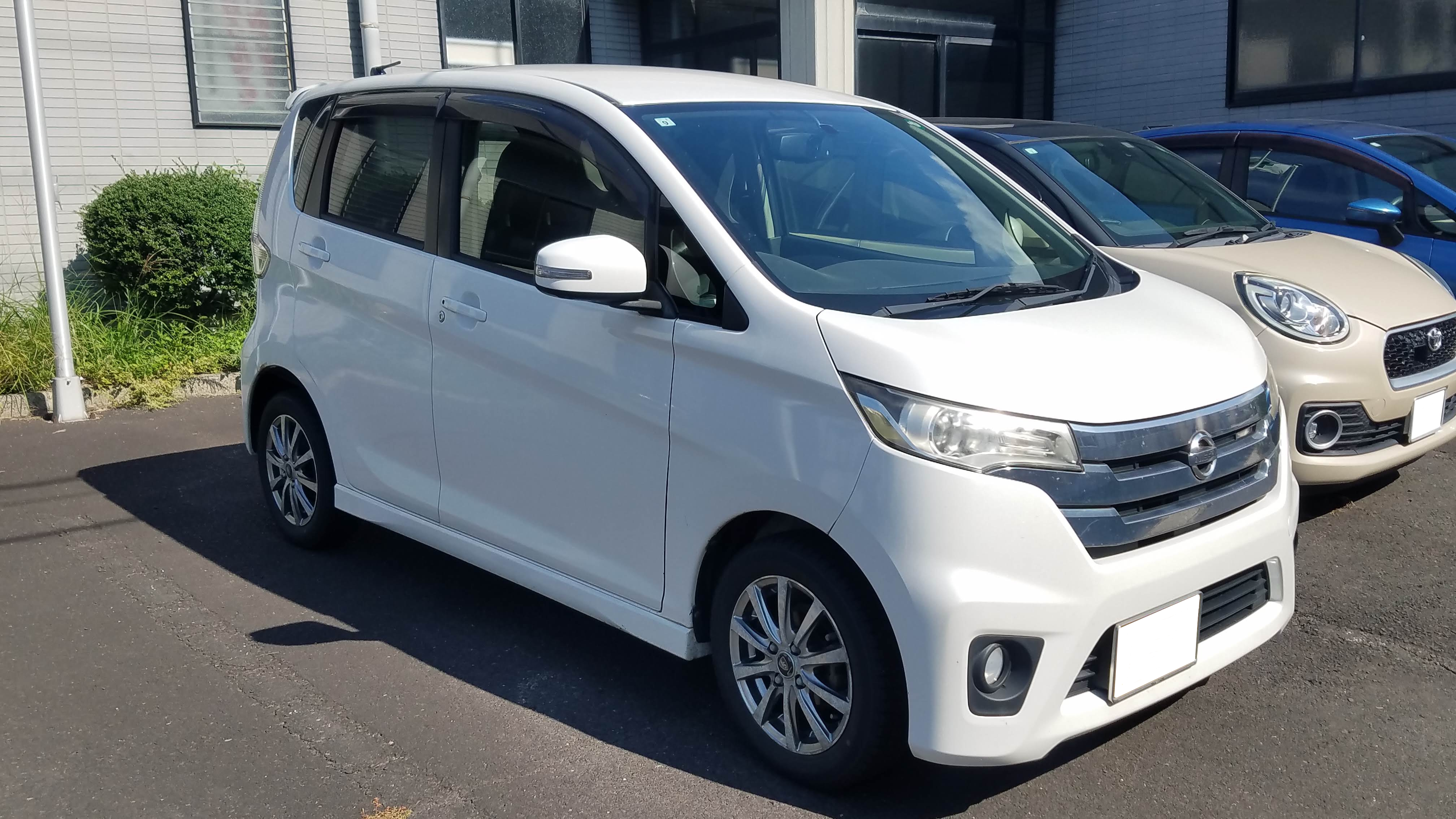 ニッサンデイズ平成25年式(2013年式)島根県出雲市の買取実績2026/01/28画像1