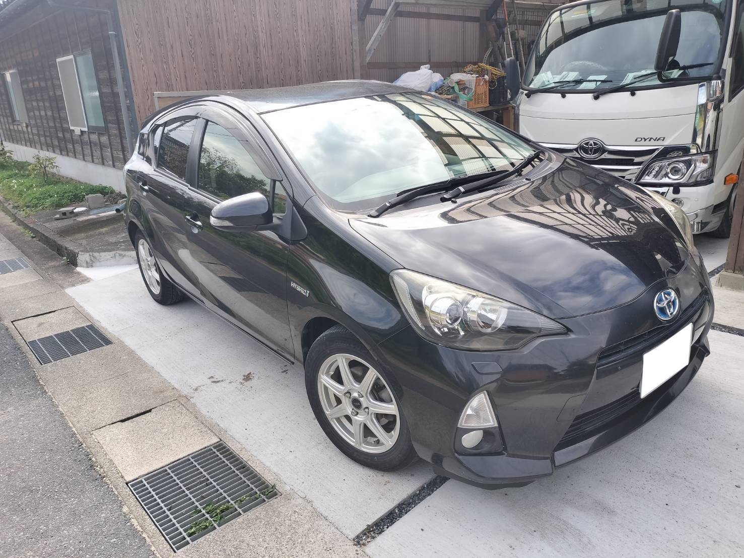 トヨタアクア平成25年式(2013年式)鳥取県倉吉市の買取実績2026/01/28画像1