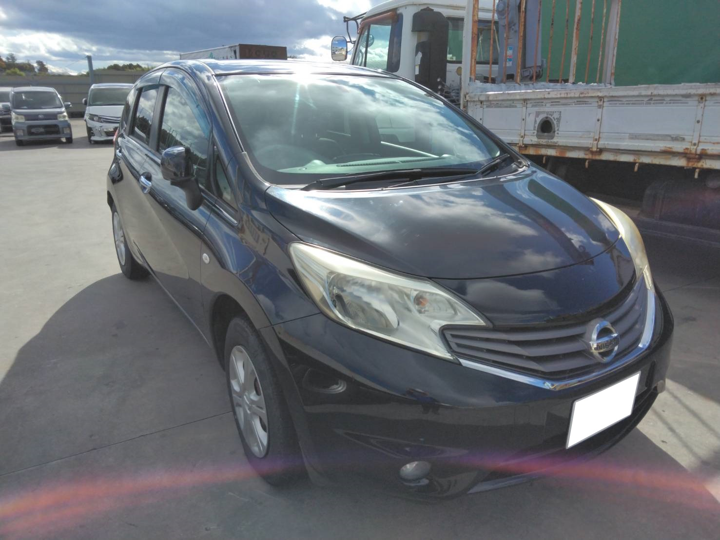 ニッサンノート平成25年式(2013年式)福島県福島市の買取実績2026/02/05画像1