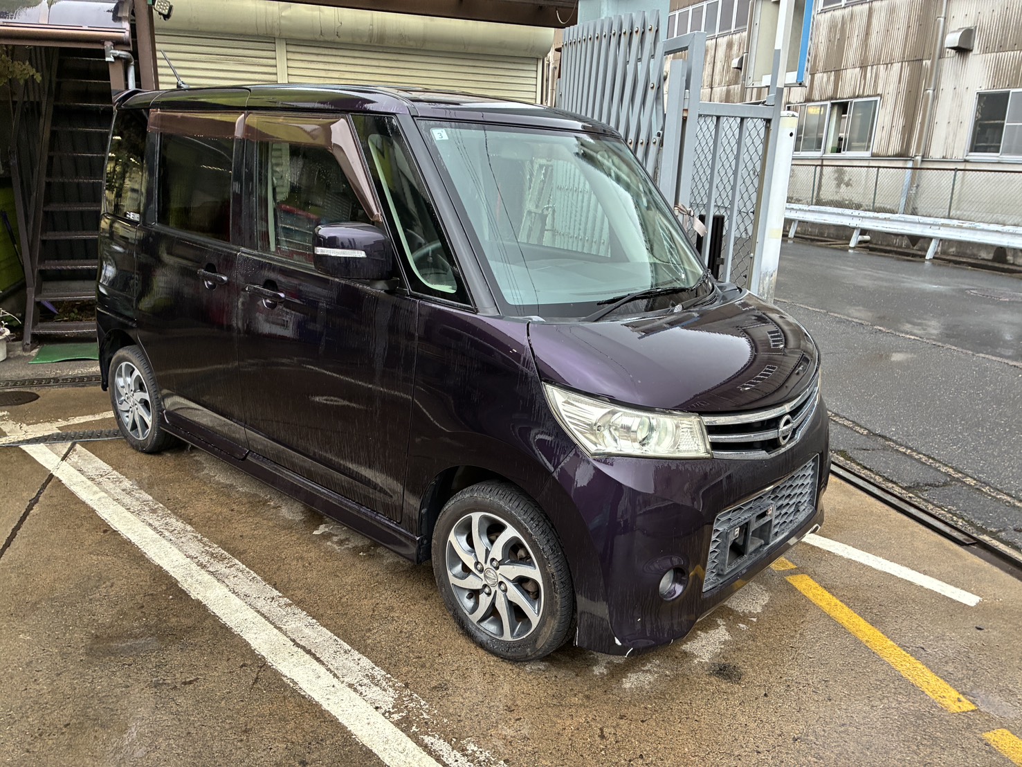 ニッサンルークス平成22年式(2010年式)鳥取県鳥取市の買取実績2026/01/28画像1