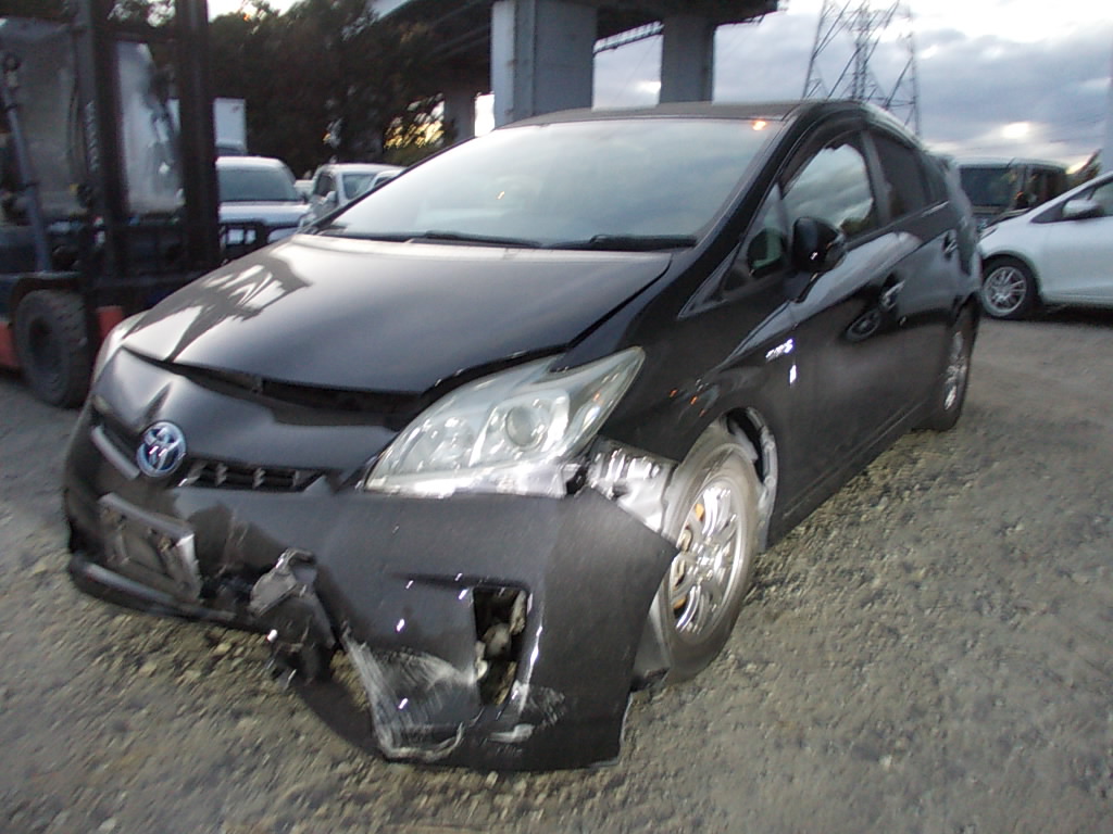 トヨタプリウス平成25年式(2013年式)神奈川県秦野市の買取実績2026/02/12画像1