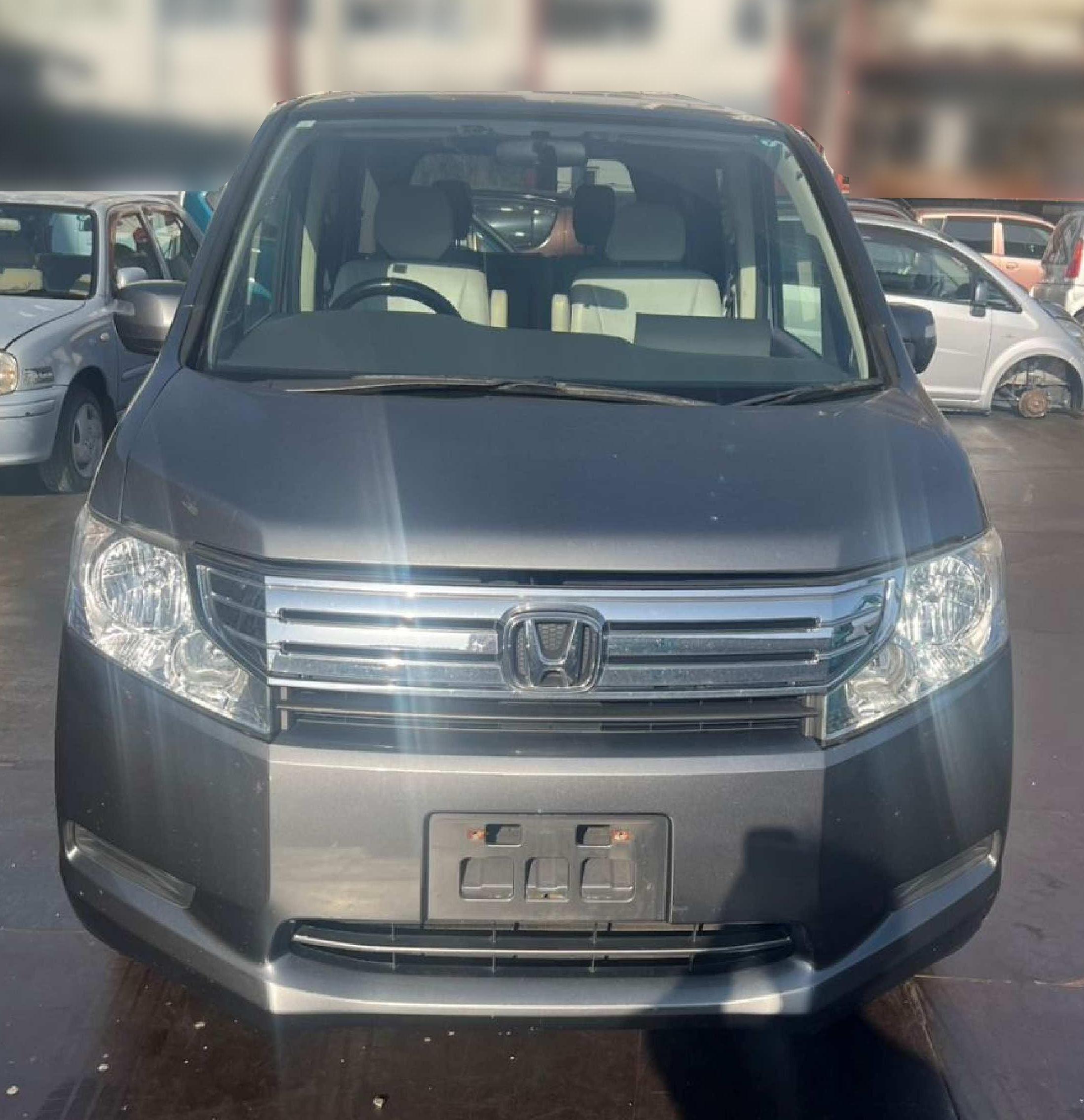 ホンダステップワゴン平成23年式(2011年式)高知県香南市の買取実績2026/03/10画像1