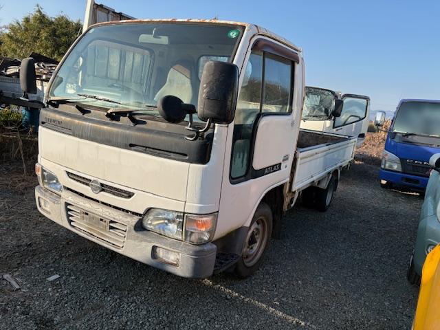 ニッサンアトラス平成14年式(2002年式)熊本県玉名市の買取実績2026/03/27画像1