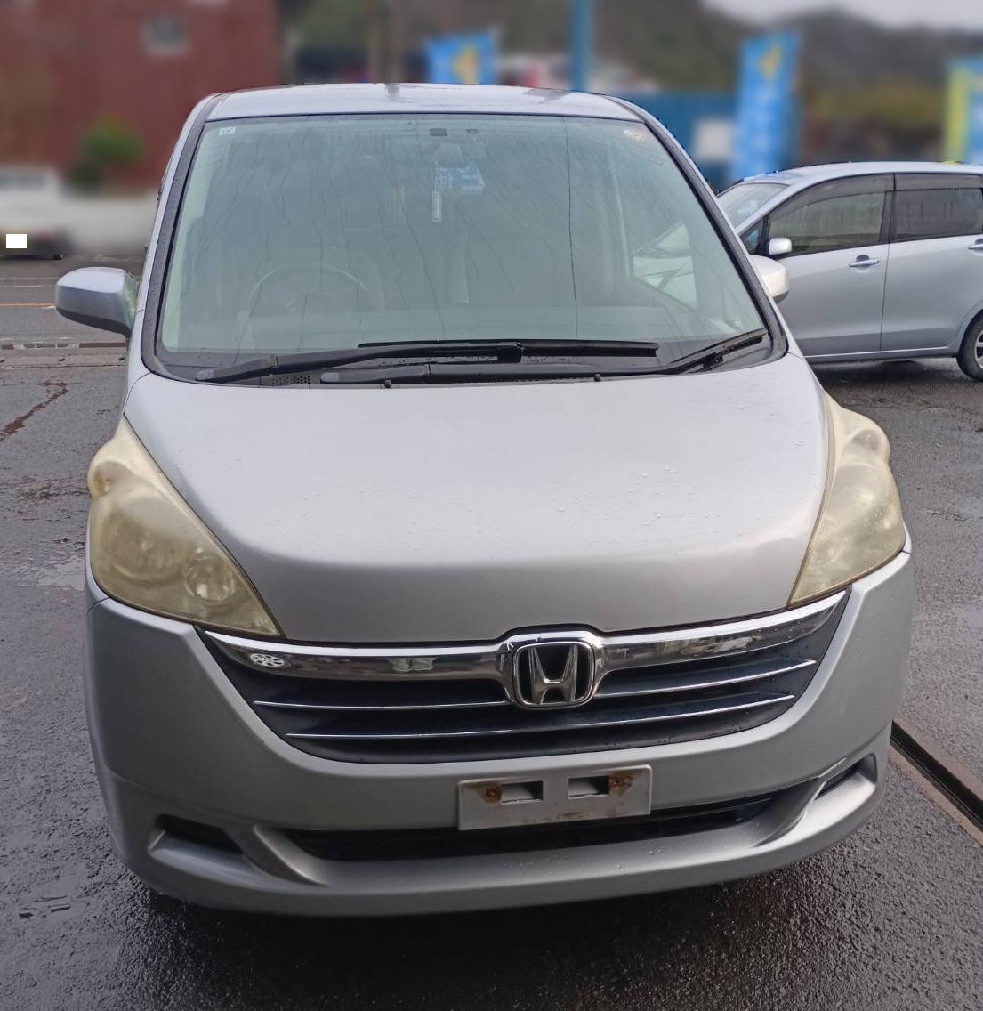 ホンダステップワゴン平成17年式(2005年式)京都府舞鶴市の買取実績2026/02/12画像1