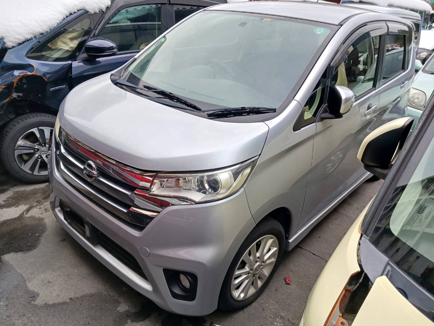 ニッサンデイズ平成25年式(2013年式)広島県廿日市市の買取実績2026/02/12画像1