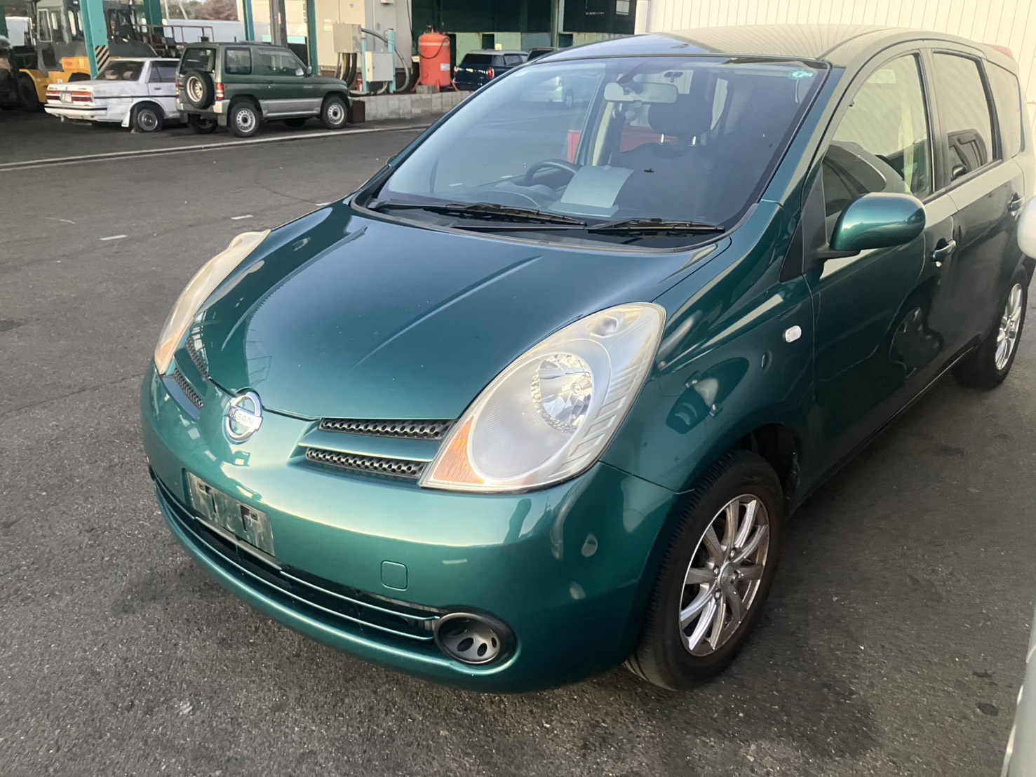 ニッサンノート平成17年式(2005年式)兵庫県神戸市の買取実績2026/03/10画像1