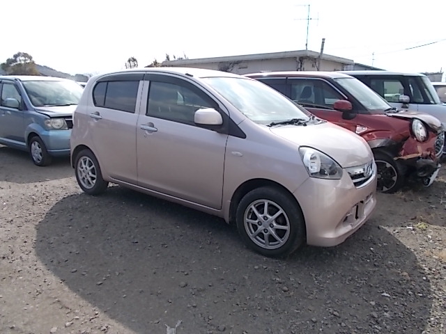 ダイハツミライース平成25年式(2013年式)宮崎県北諸県郡 三股町の買取実績2026/03/10画像1