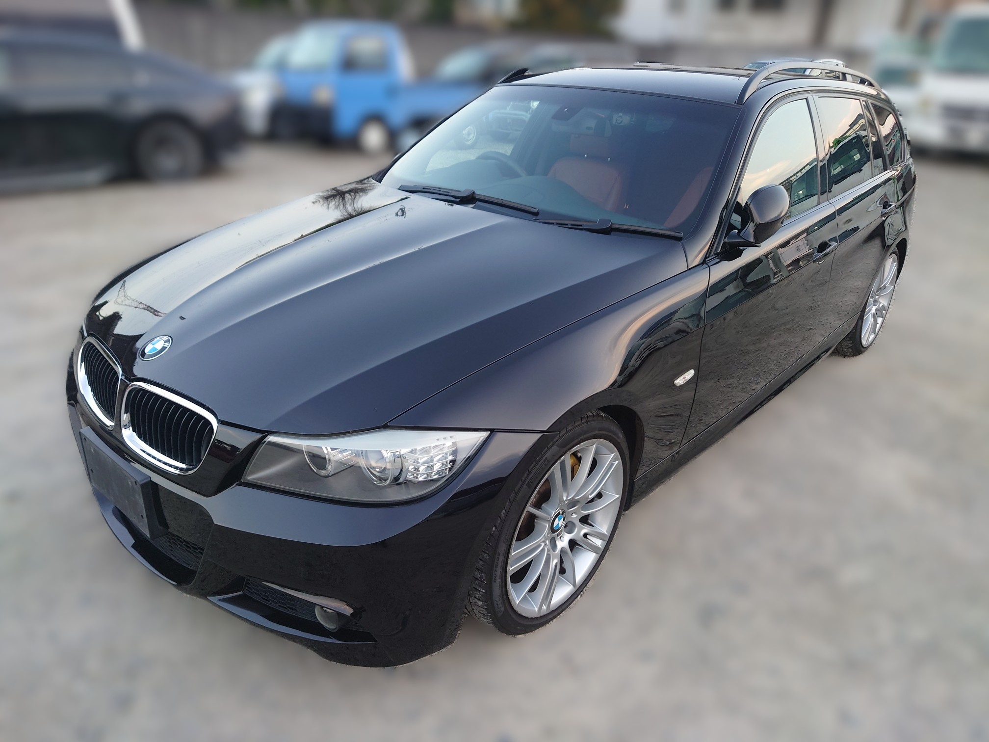 ＢＭＷＢＭＷ・３シリーズツーリング平成21年式(2009年式)奈良県生駒市の買取実績2026/03/27画像1